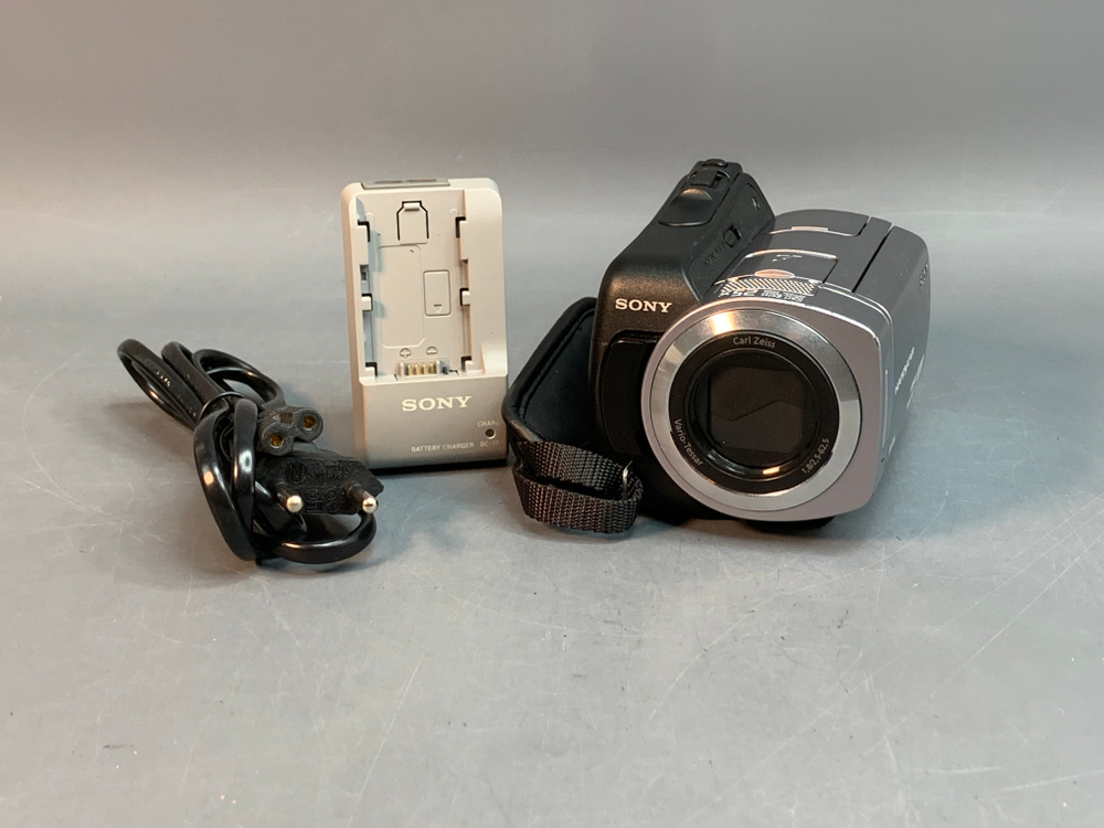 Sony DCR-SR65E