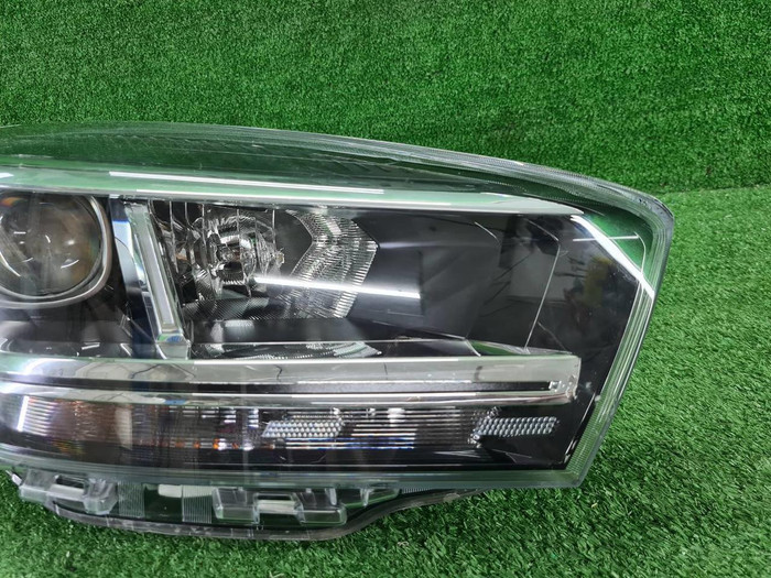 Фара правая Chery Tiggo 4 Pro (2020-н.в.) галоген