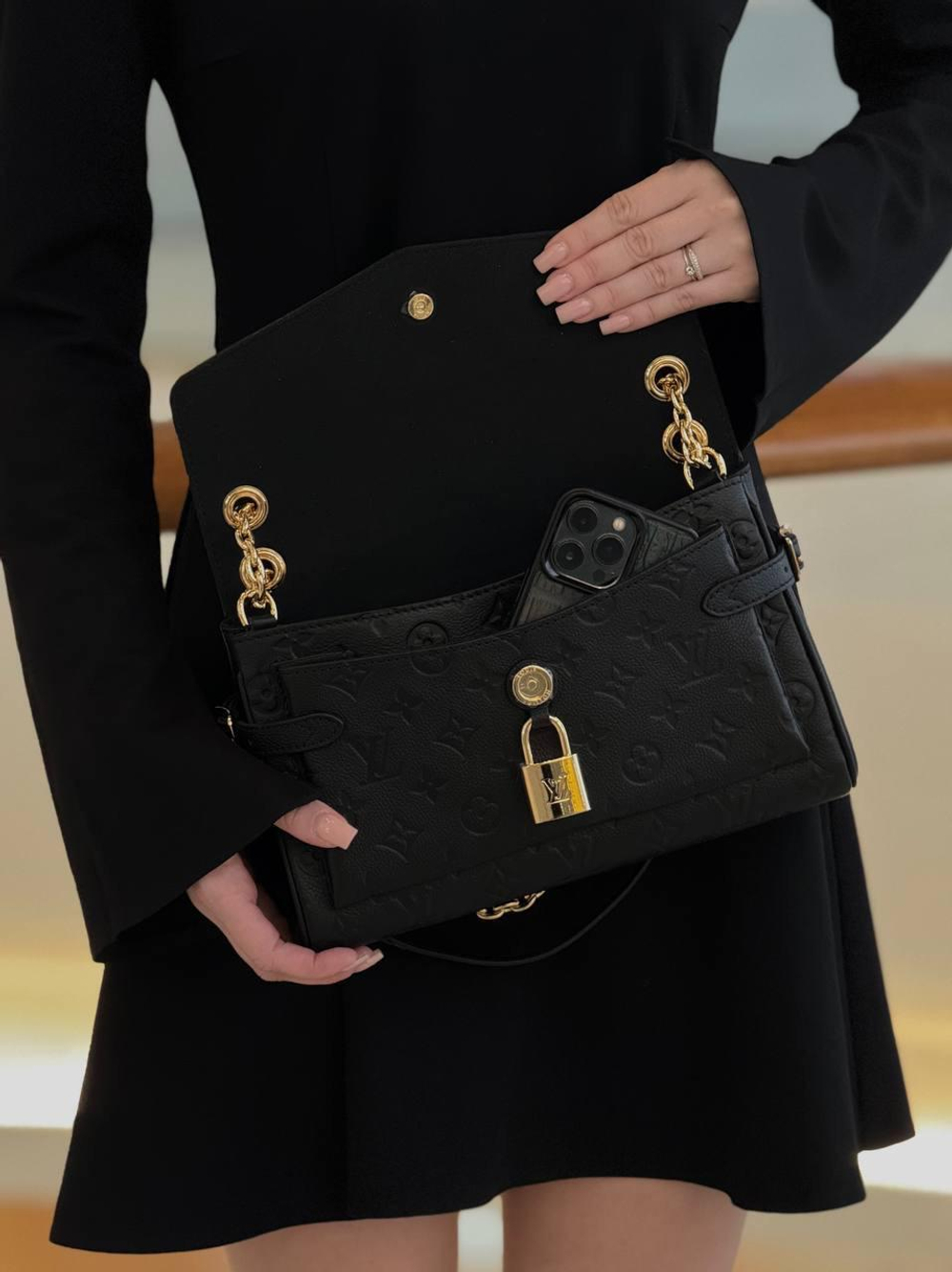 Сумка Louis Vuitton