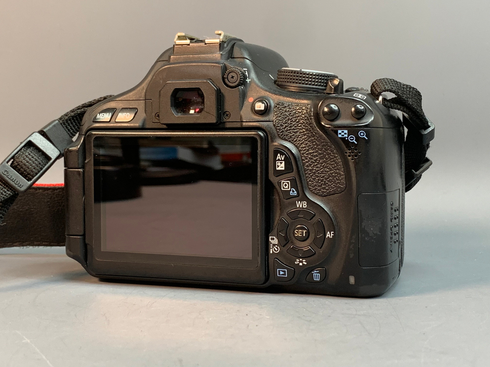 Canon 600D Body 87.000 кадров