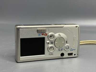 Canon IXUS i5