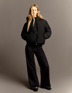 Женская стеганая куртка с капюшоном - BERSHKA