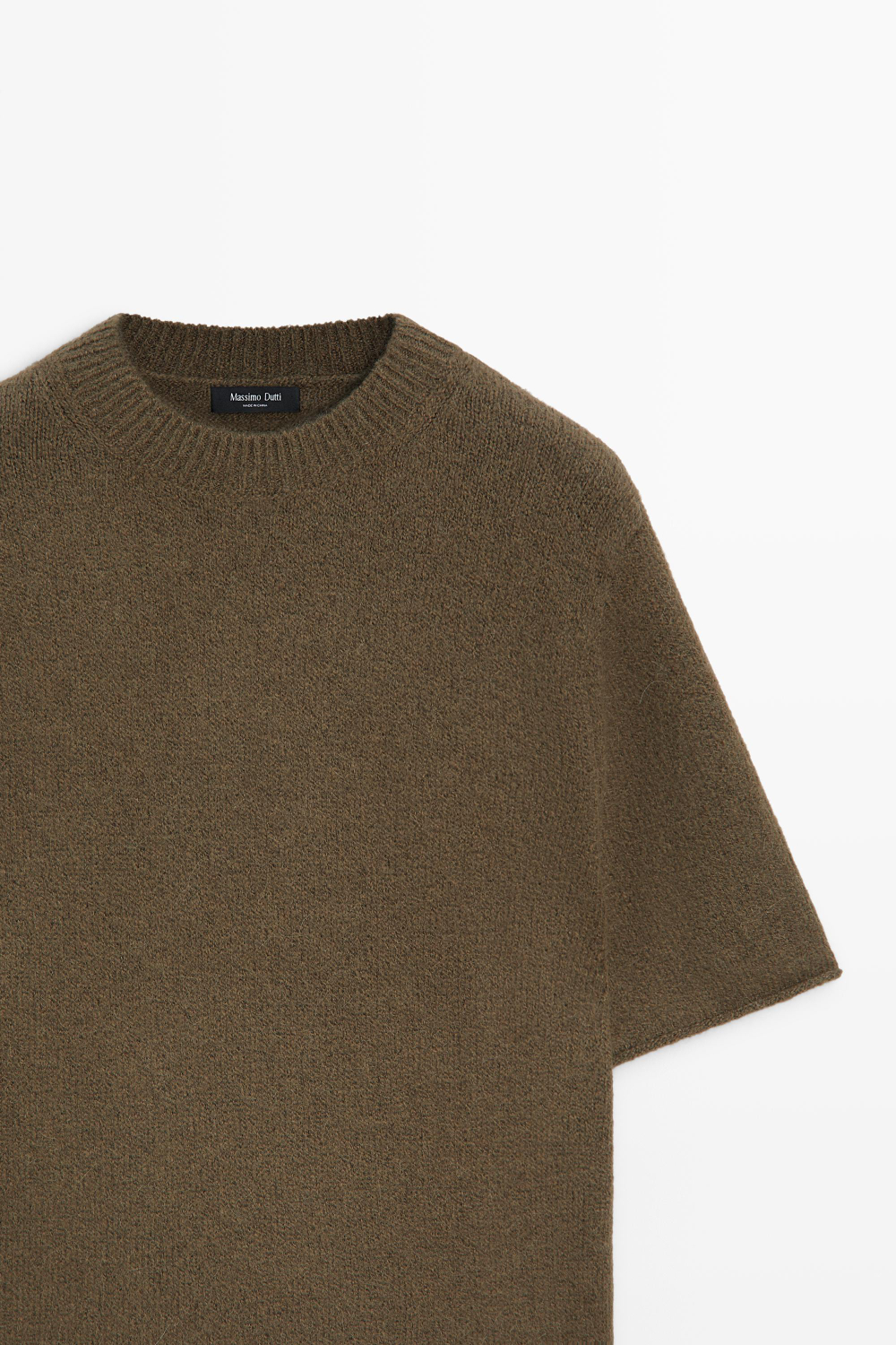 Massimo Dutti Трикотажный свитер оверсайз; короткие рукава, зеленоватый