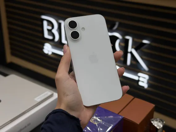 Б/У Телефон Apple 16 128gb White 89% (D0QX9TYC57)