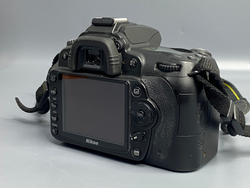 Nikon D90