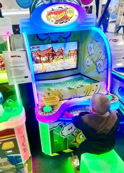 Детский игровой аппарат «Супер мяч»
