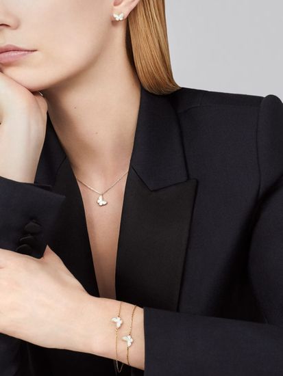 Серьги Van Cleef & Arpels Sweet Butterflies с перламутром