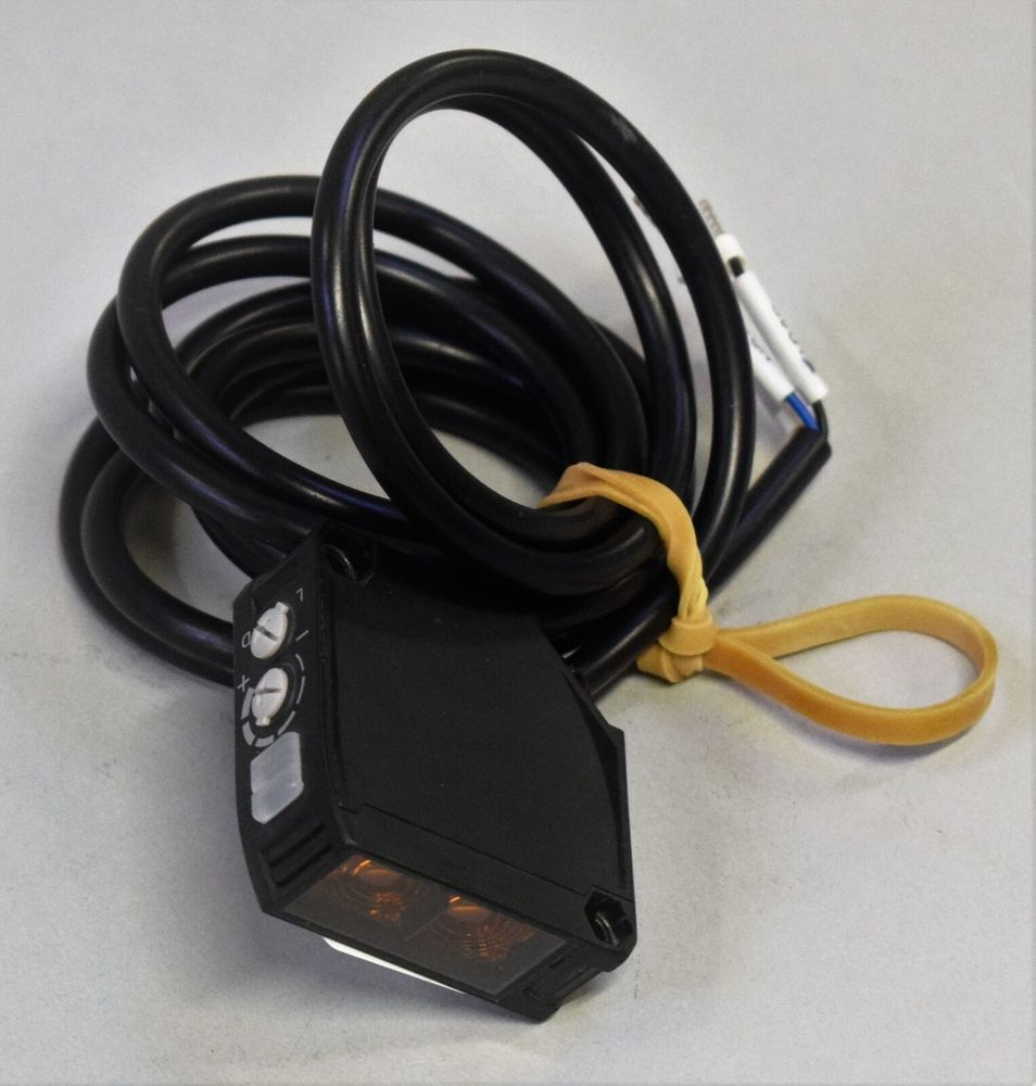 OMRON E3JK-DP12 OMRON E3JK-DP12