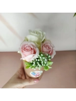 для праздника букет из мыльных роз