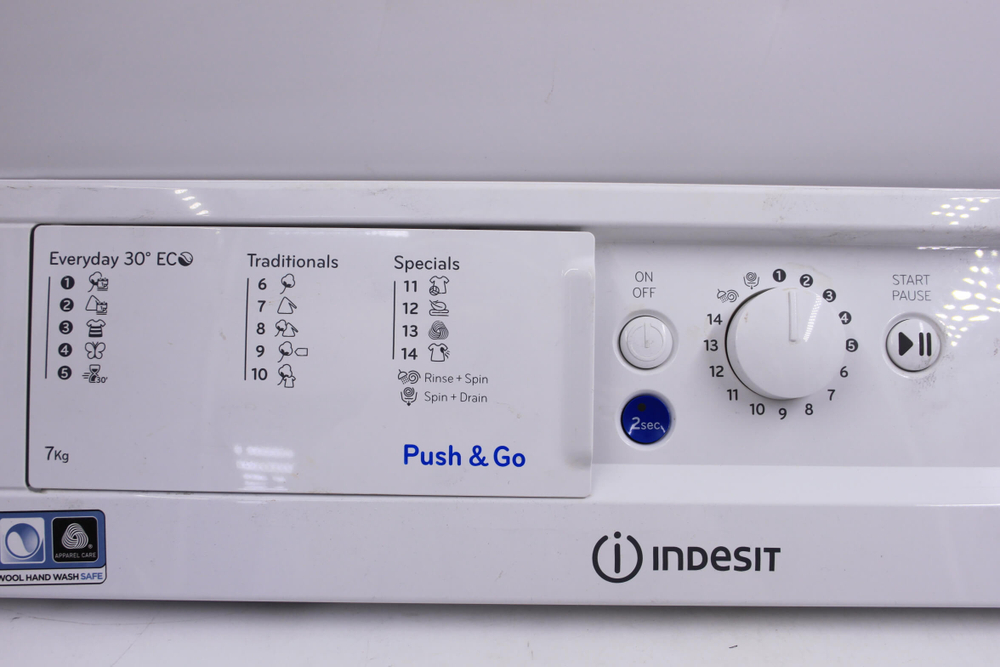 Пластик стиральной машины Indesit BI WMIL 71252 EU