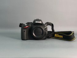 Nikon D5100 33.000 кадров