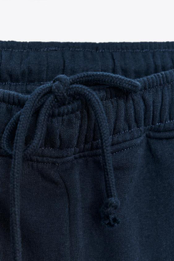 ZARA БАЗОВЫЕ ПРЯМЫЕ БРЮКИ ИЗ МЯГКОЙ ТКАНИ, МОРСКОЙ СИНИЙ