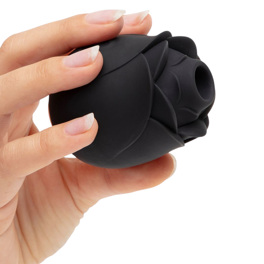 Бесконтактный клиторальный стимулятор в виде бутона розы Fifty Shades of Grey Black Rose Silicone Clitoral Suction Stimulator