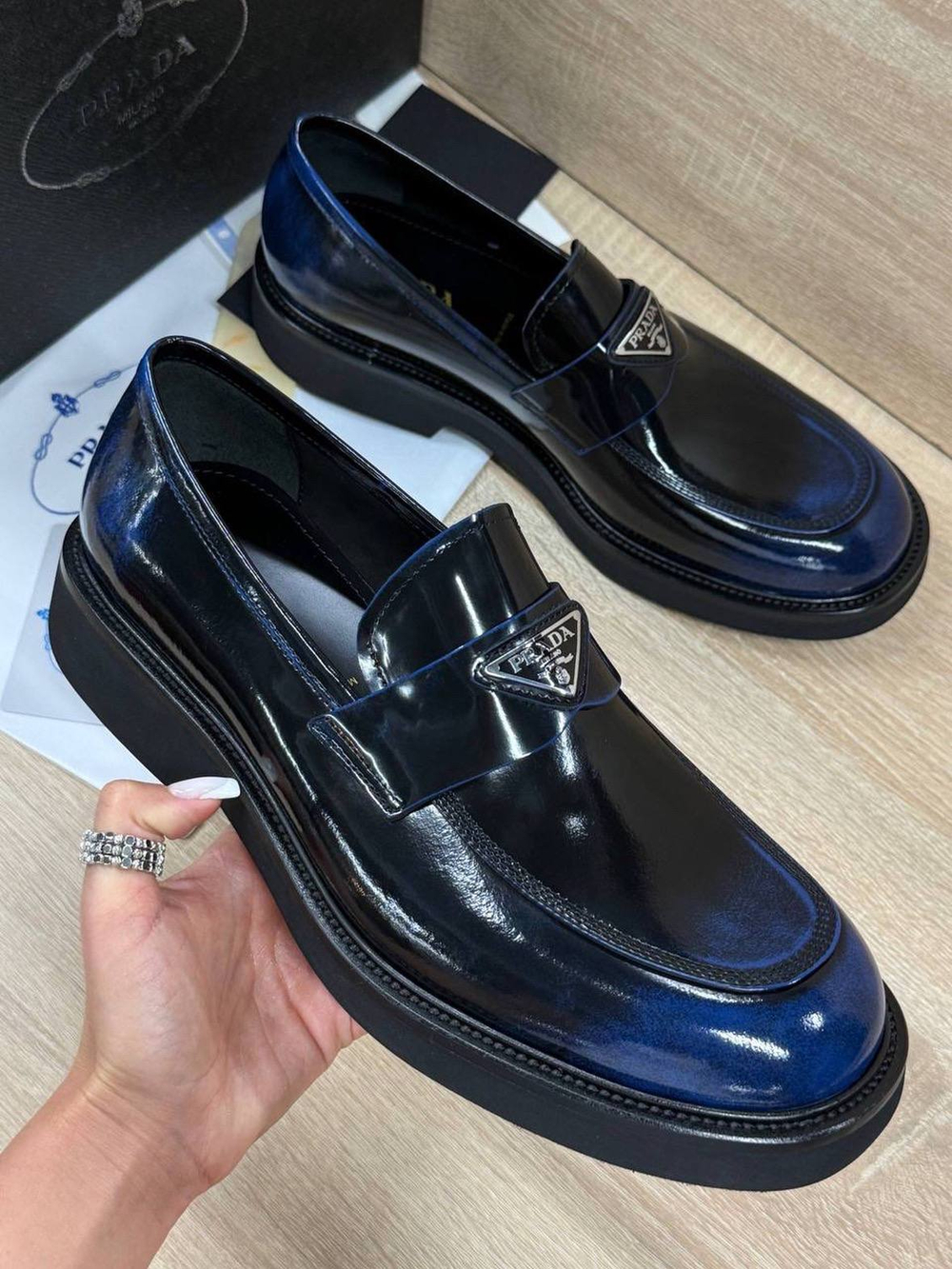 Лоферы Prada
