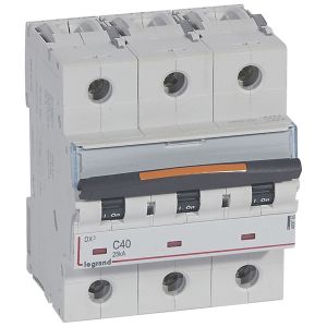 Выключатель автоматический  409785  DX3. 40A. C. 3P. 25kA  Legrand