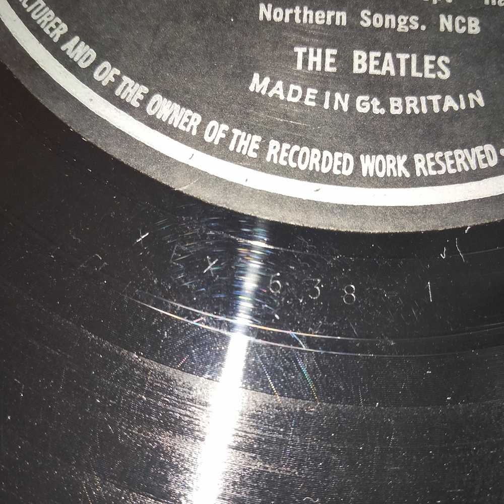 The Beatles / Sgt. Pepper's Lonely Hearts Club Band (LP)