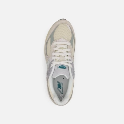 Кроссовки New Balance 2002R