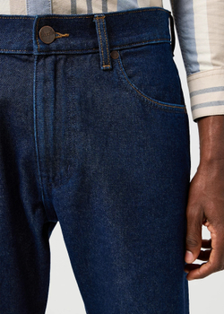 Джинсы мужские WRANGLER FRONTIER