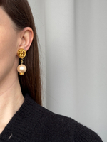 Клипсы с «жемчужными» подвесками Givenchy