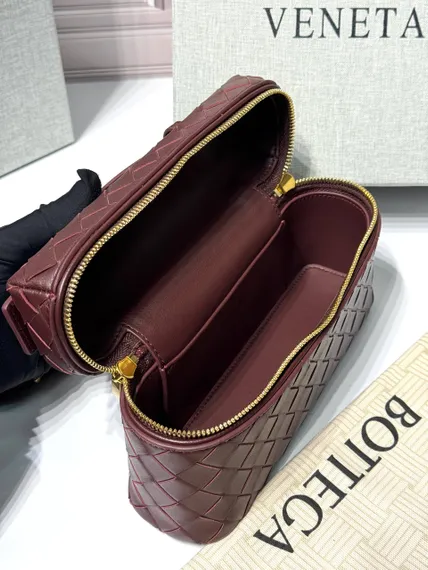 Косметичка Bottega Veneta Bang Bang бароло