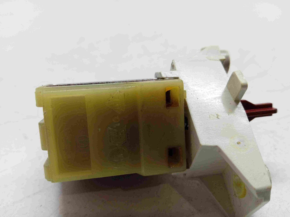 WKD24580T кт275 Сетевая кнопка для стиральной машины Beko WKD24580T б/у