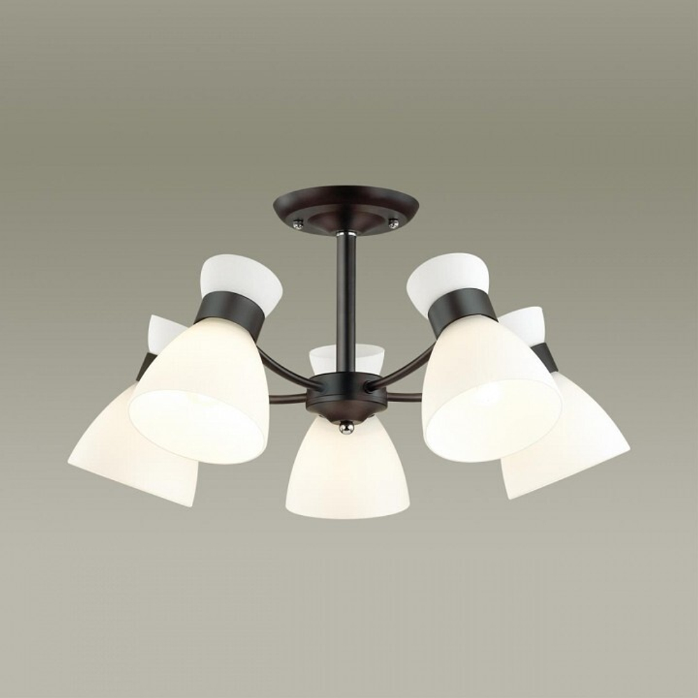 Люстра на штанге Lumion Wilma 4534/5C