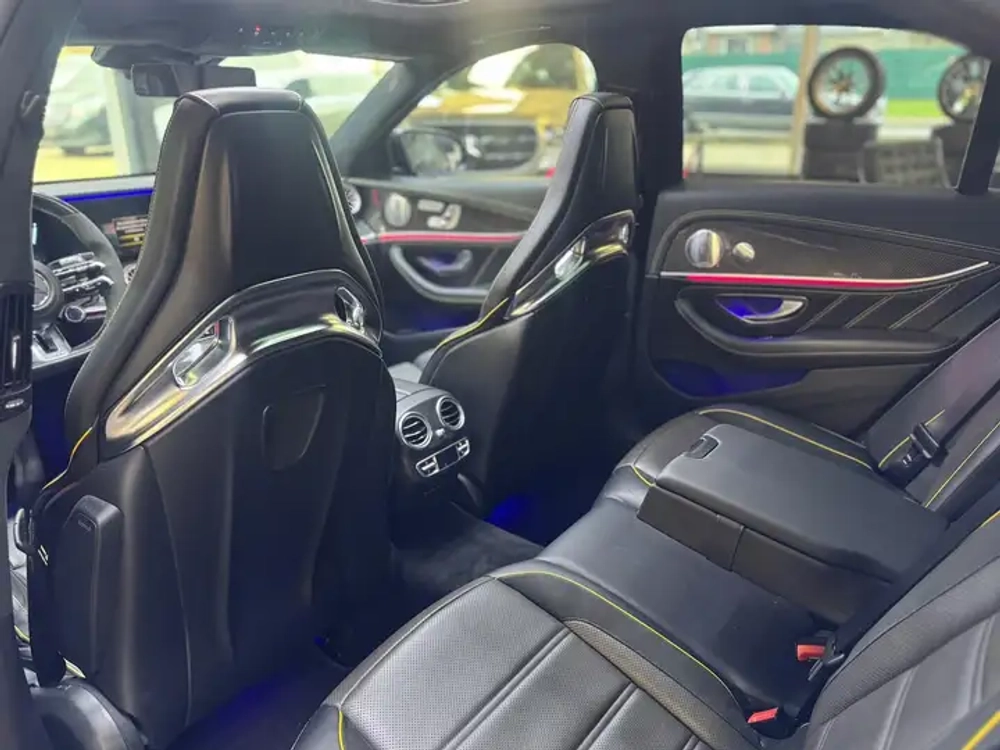 Mercedes-Benz E 63 AMG