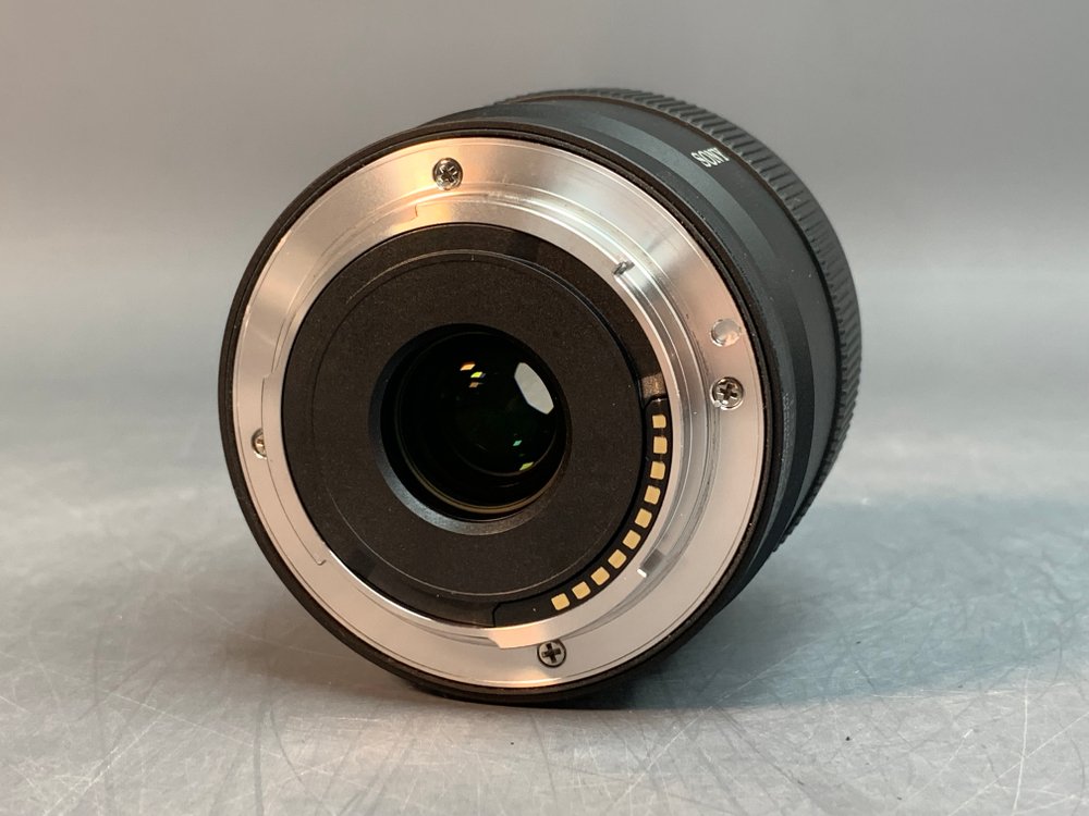 Sony E 11mm f/1.8