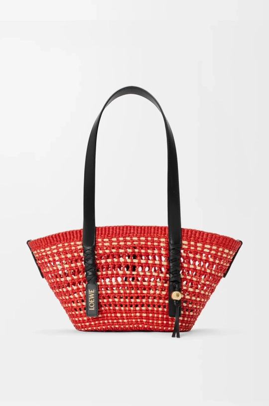Loewe Небольшая плетеная сумка-корзина Braid из пальмы и телячьей кожи, красный