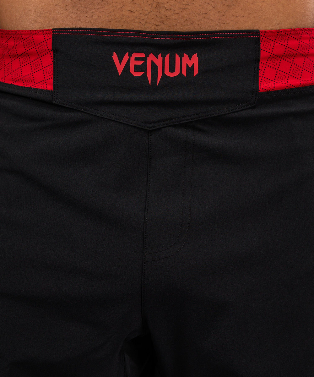 Шорты боксерские Venum Streamline Black/White