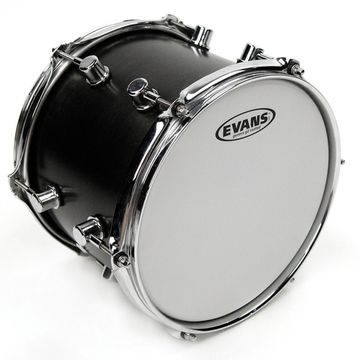 Пластик 18" EVANS B18G2