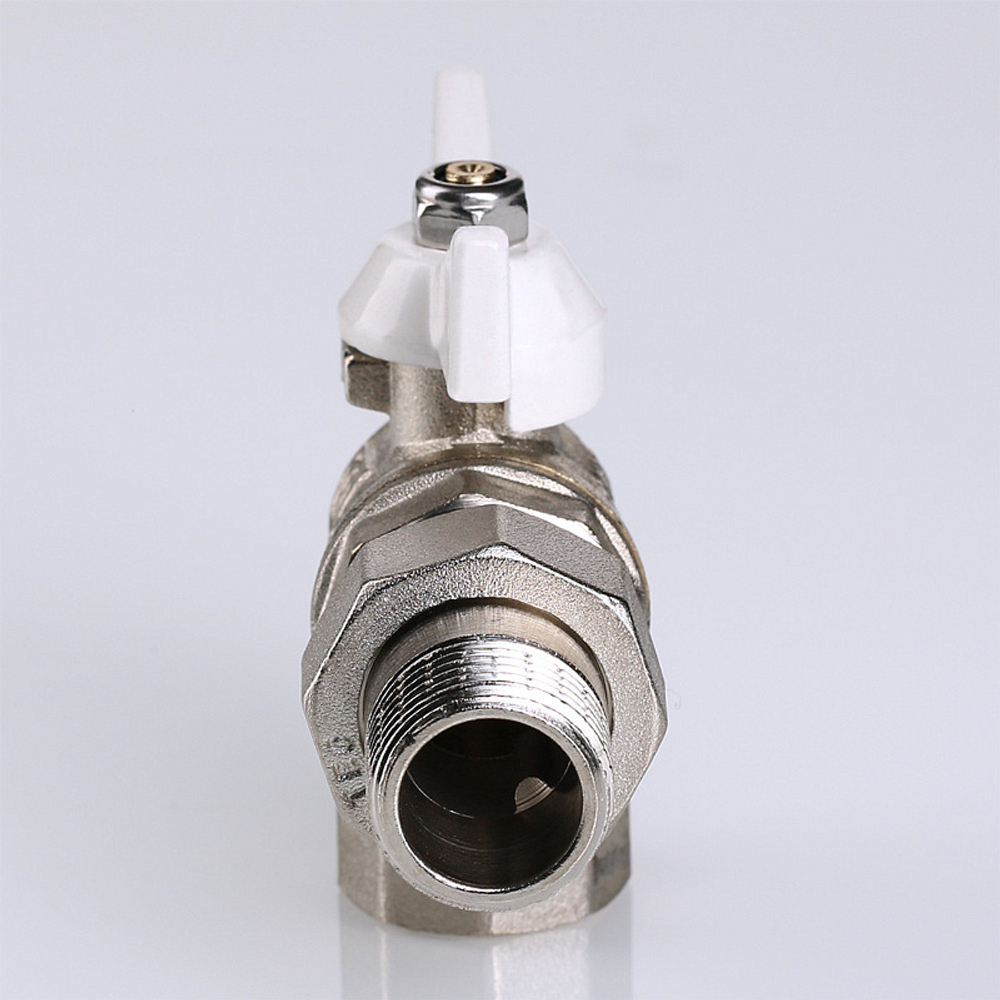 Кран шаровой Valtec BASE угловой с полусгоном 1/2" вн.-нар. белая рукоятка (VT.228.NW.04)