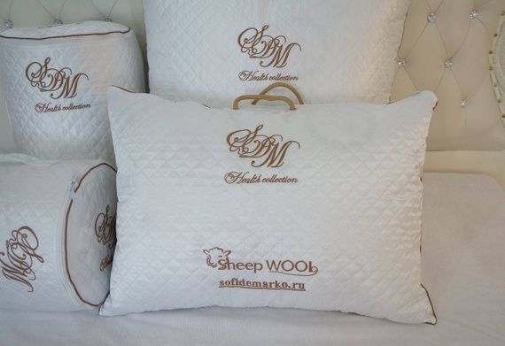 Wool Подушка 70х70