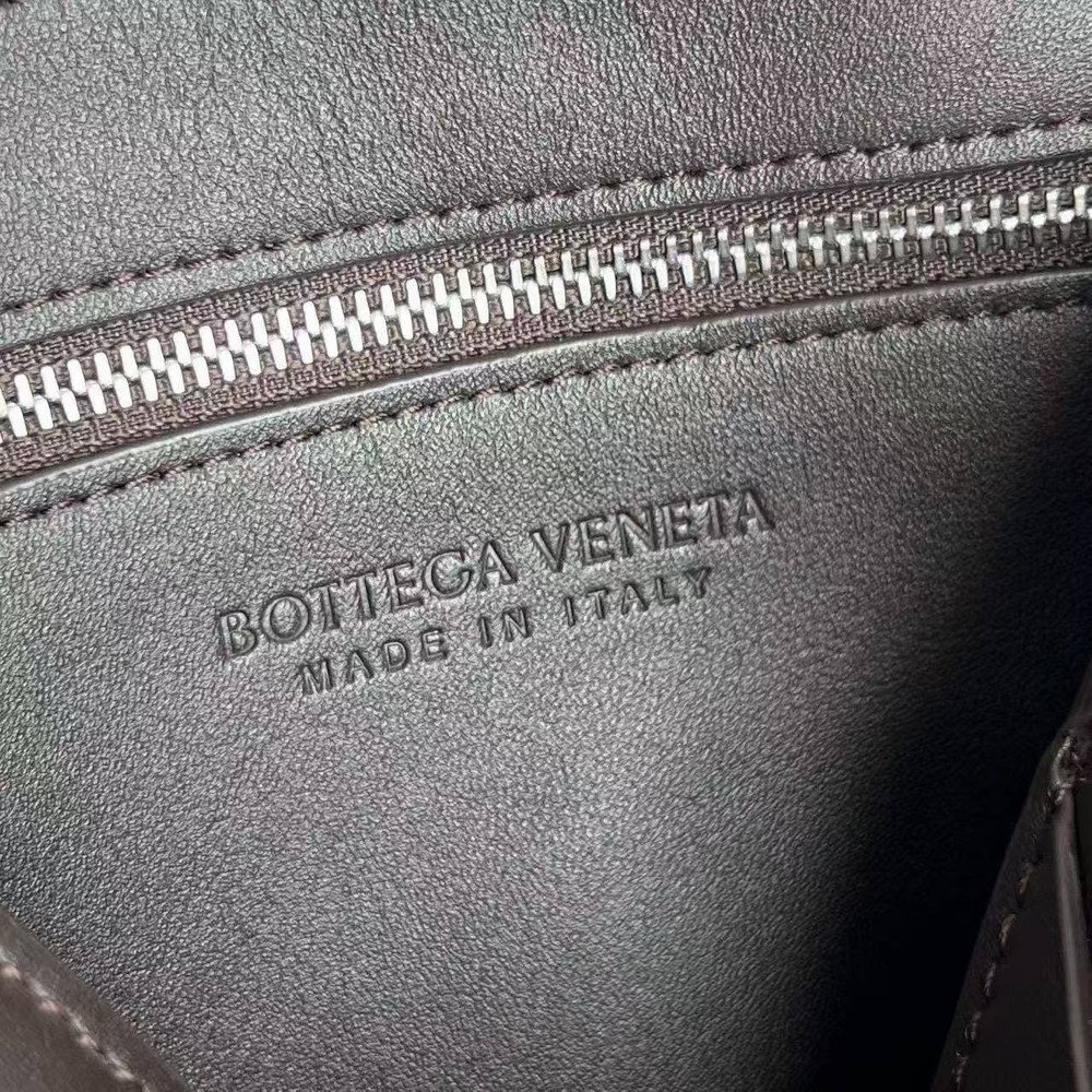 Сумка через плечо Bottega Veneta DIAGO