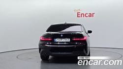 BMW 3-Series 320i M Sport — 2021