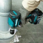 Аккумуляторный гайковёрт Makita DTW300RTJ