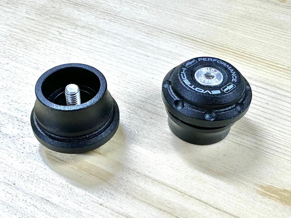 Evotech Performance Грузики руля / наконечники руля Triumph PRN015509-015961