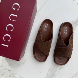 Шлепанцы Gucci