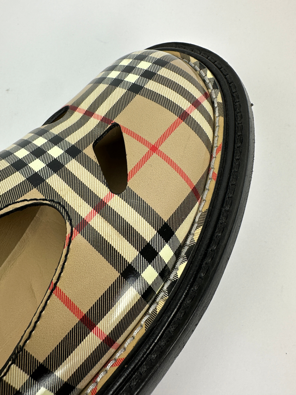Сандалии Burberry