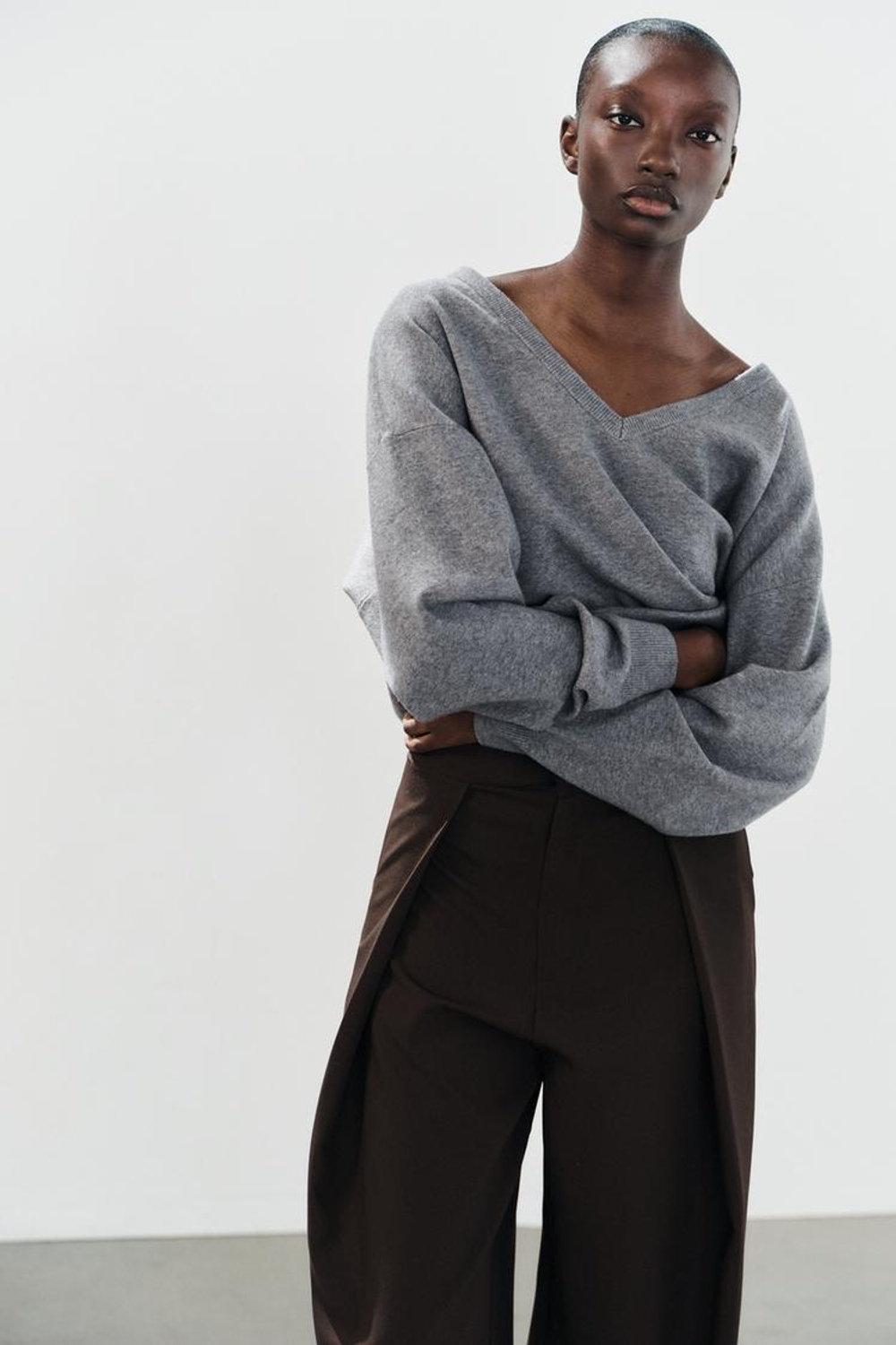ZARA БРЮКИ BALLOON С ЗАЩИПАМИ, ТЕМНО-БОРДОВЫЙ