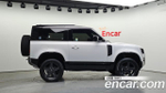 Land Rover Defender 90 D250 X-Dynamic SE — 2025