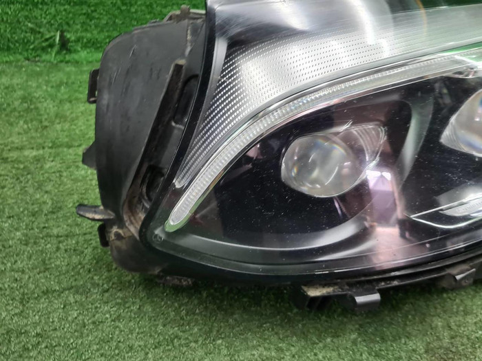 Фара левая Mercedes GLC X253 (2015-2019) LED