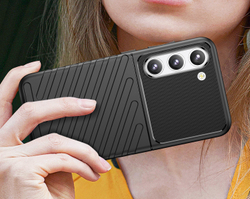 Чехол противоударный с рельефной фактурой для Samsung Galaxy S23+ Плюс, серия Onyx (высокие защитные свойства) от Caseport