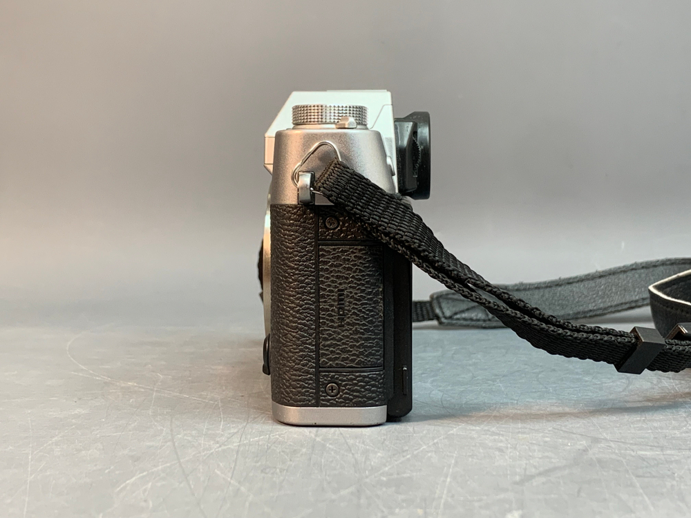 Fujifilm X-T20 Body 13.966 Кадров