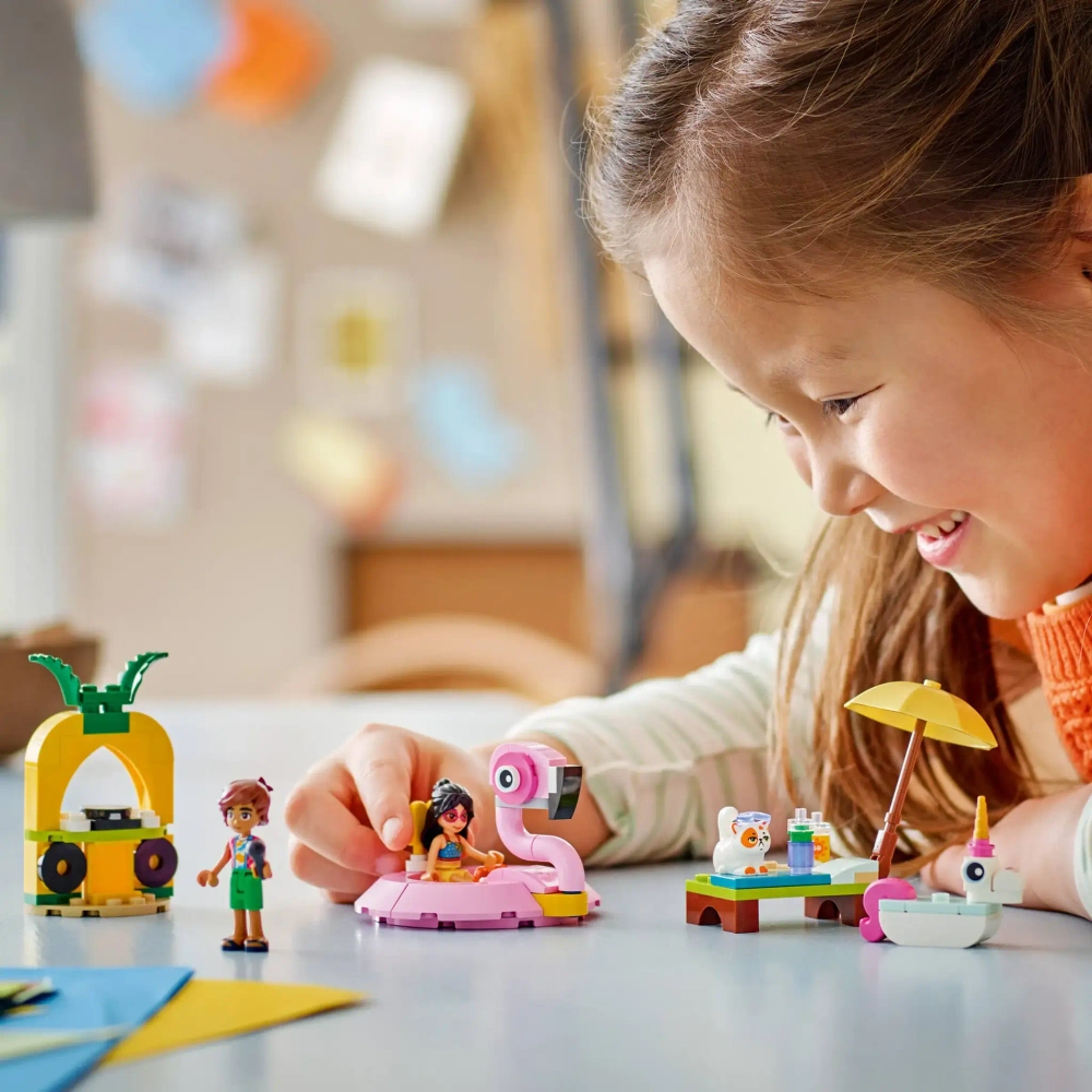 Конструктор LEGO Friends 42658 Вечеринка у бассейна с Единорогом и Фламинго