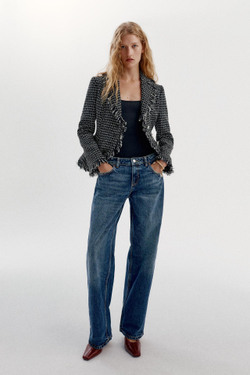 ZARA БЛЕЙЗЕР ИЗ ТЕКСТУРИРОВАННОЙ ТКАНИ С НЕОБРАБОТАННЫМ КРАЕМ, ЧЕРНЫЙ/БЕЛЫЙ