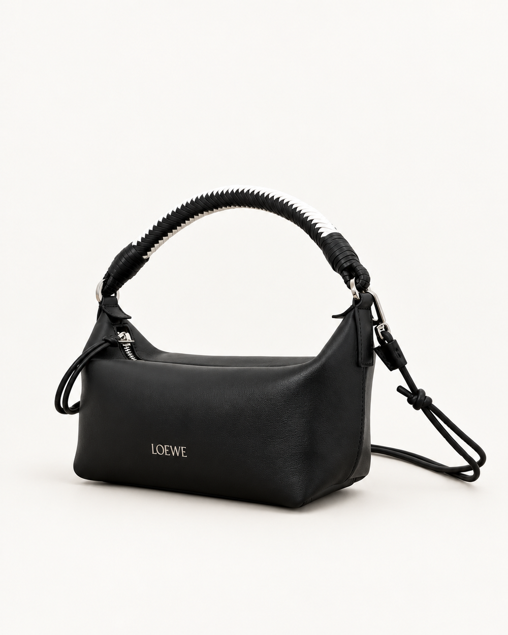 LOEWE Cala Mini, чёрный цвет, вид спереди