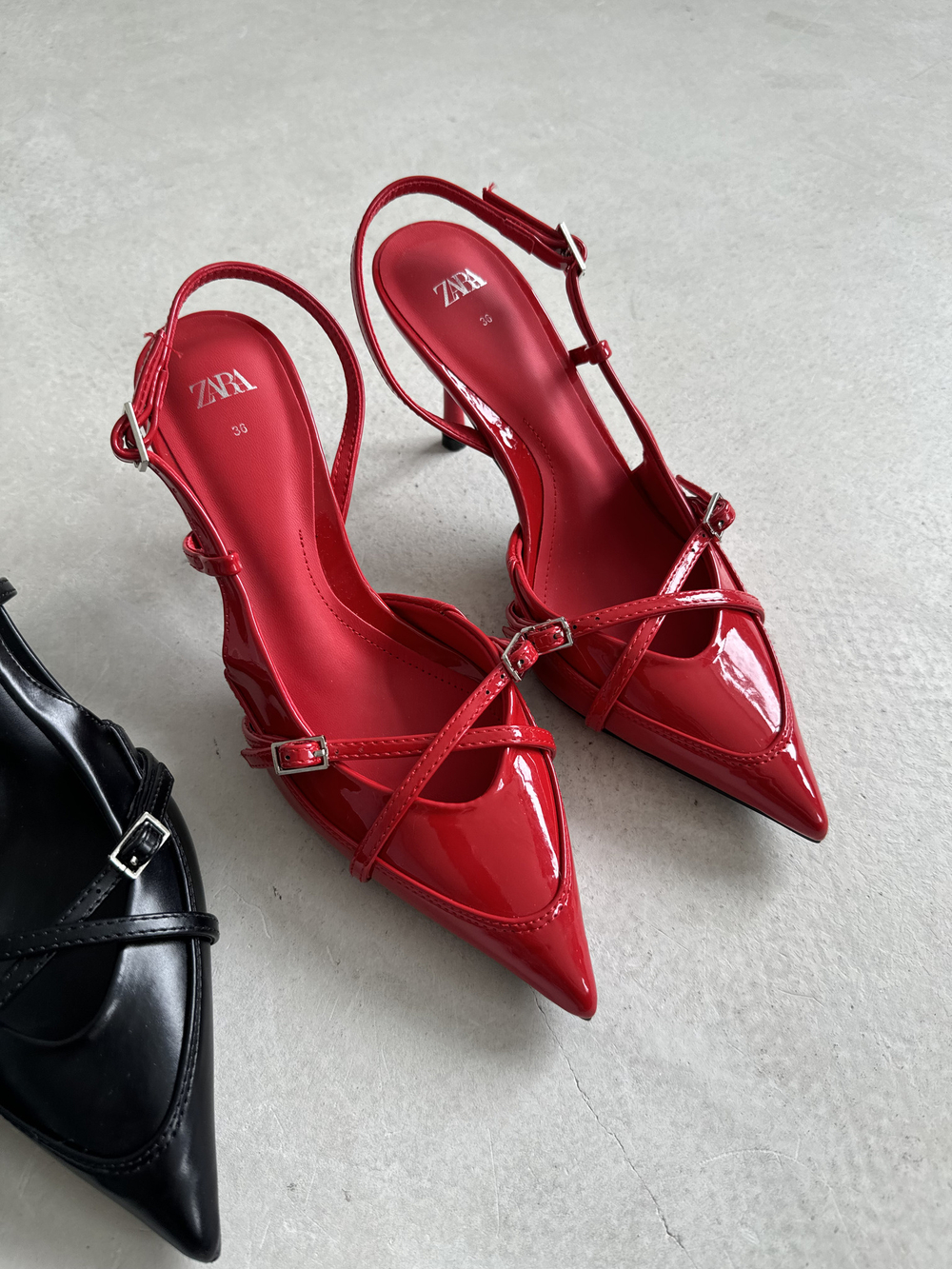 Туфли красные Zara