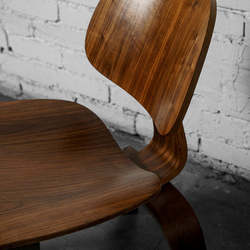 Стул Roomers Furniture Eames bls-02walnut