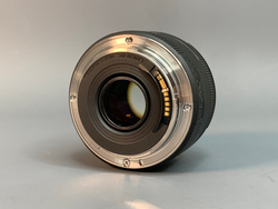 Canon EF 50mm f/1.8 STM
